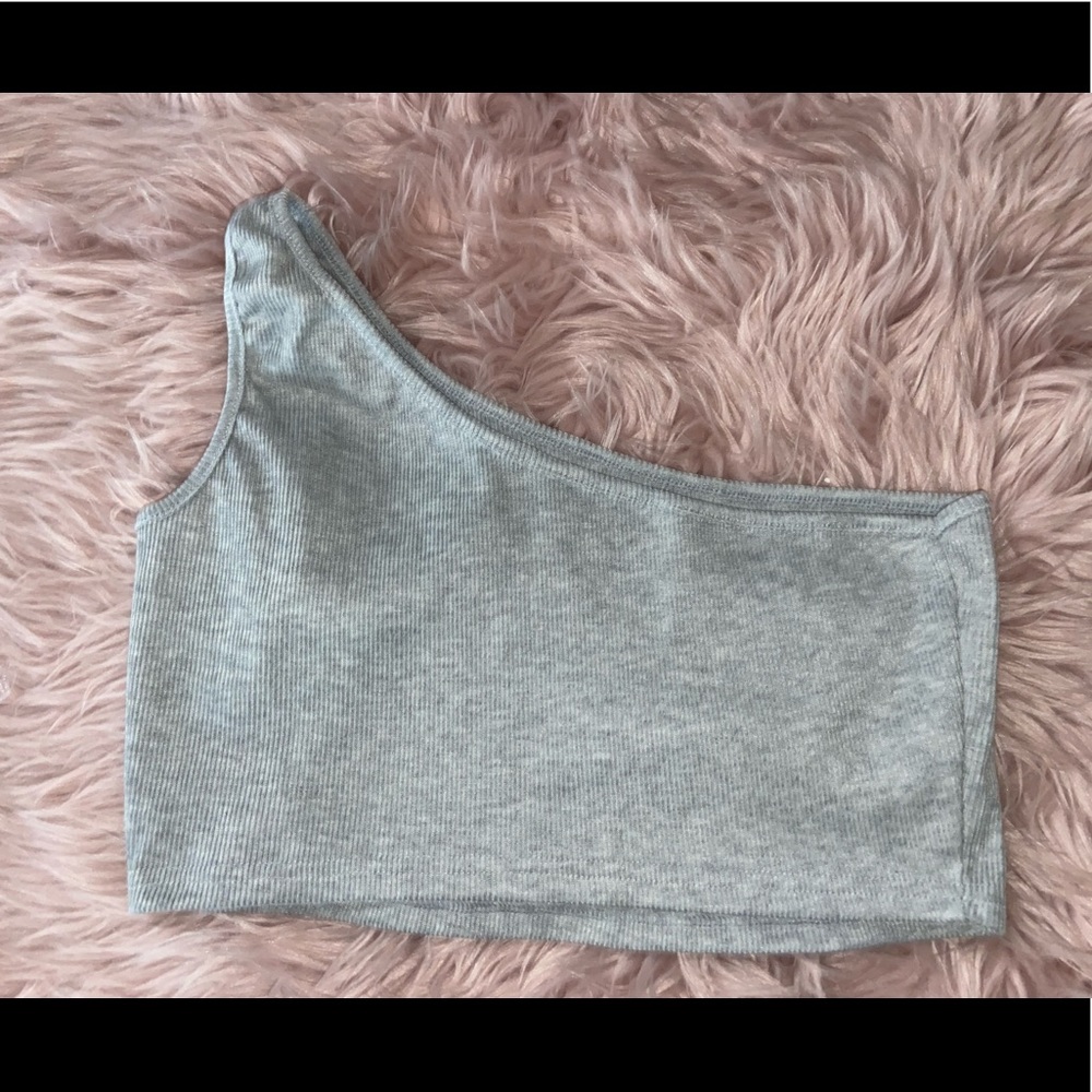 Gray one shoulder crop top